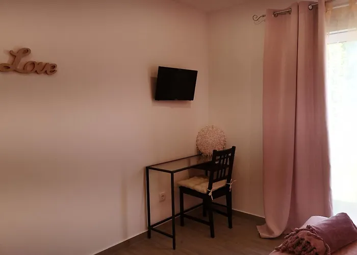 Sensations Guesthouse